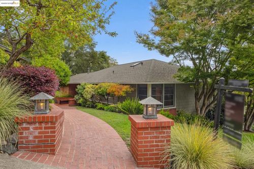 64 Crest Rd, Piedmont, CA, 94611-3304 | Card Image