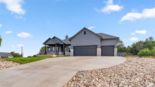 119 Garner Ranch Rd, Bertram, TX, 78605-2040 | Card Image