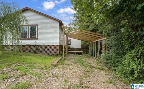 76 Patterson Ln, Oneonta, AL, 35121-5705 | Card Image
