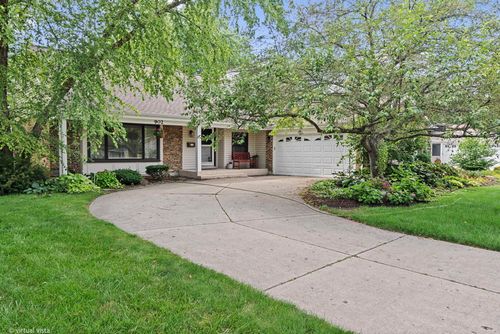 902 N Rohlwing Rd, Palatine, IL, 60074-3737 | Card Image