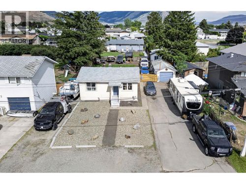 1023 Laroque Street, Kamloops, BC, V2B5L6 | Card Image