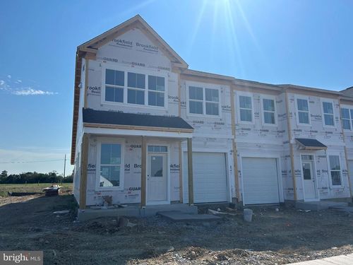 422 Granite Ridge Dr, Winchester, VA, 22603-5018 | Card Image