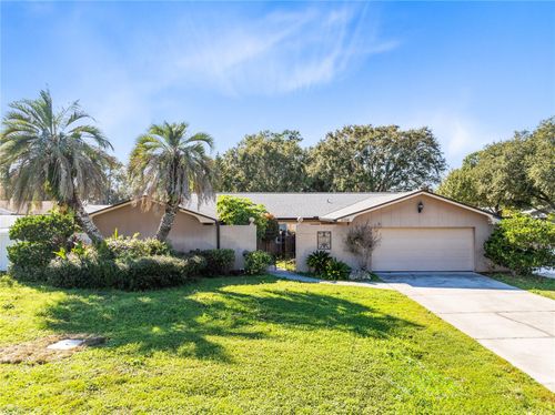 2324 Robert Ct, Kissimmee, FL, 34741-2136 | Card Image