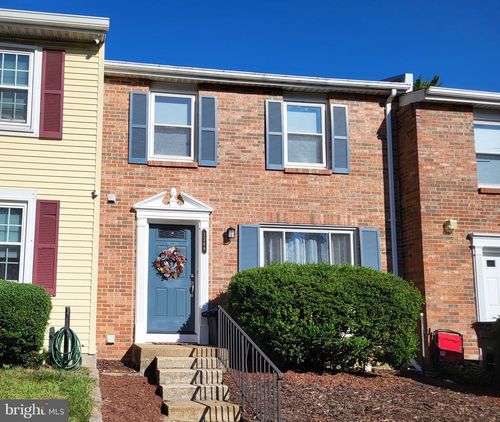 3349 Wyndale Ct, WOODBRIDGE, VA, 22192-4310 | Card Image