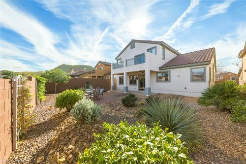 260 Quail Ranch Dr, Henderson, NV, 89015-6650 | Card Image
