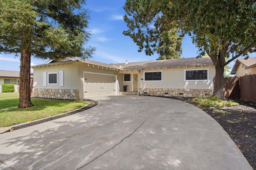 1760 Valparaiso Dr, Turlock, CA, 95382-1724 | Card Image