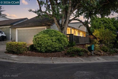 1734 Casa Grande St, Benicia, CA, 94510-2336 | Card Image