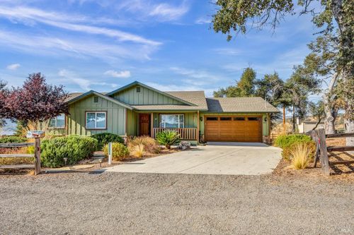 3012 Oak Crest Dr, Clearlake, CA, 95422-9715 | Card Image