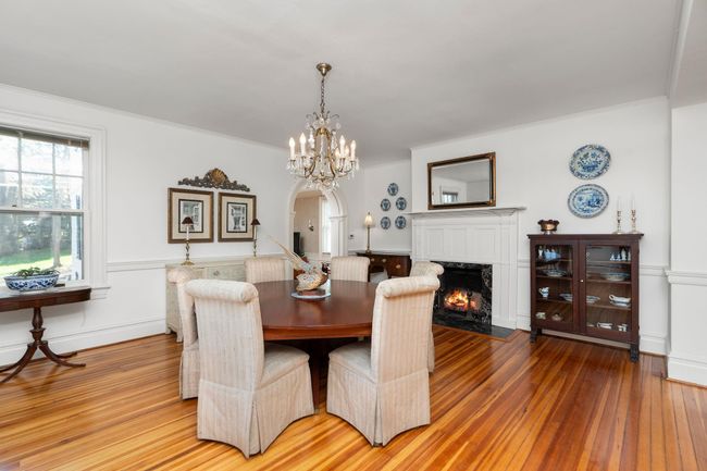 675 E Beverley St, House other with 4 bedrooms, 4 bathrooms and null parking in STAUNTON VA | Image 11