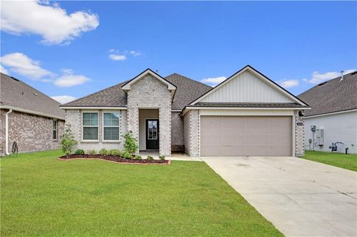 30728 Akers Way, Lacombe, LA, 70445-3371 | Card Image