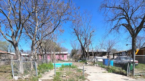 1907 Colima St, San Antonio, TX, 78207-5802 | Card Image