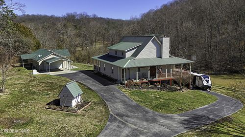 1140 Tater Valley Rd, Washburn, TN, 37888-4830 | Card Image