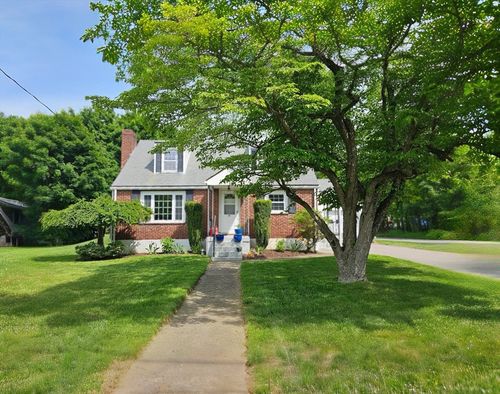31 Elm St, Bellingham, MA, 02019-2008 | Card Image