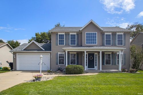 424 Shepherds Cove Dr, Osceola, IN, 46561-8819 | Card Image