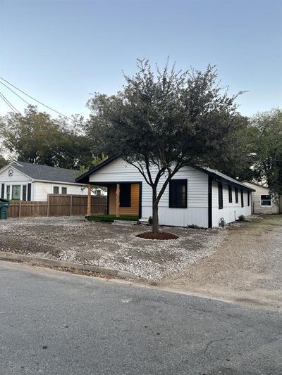 View of front facade | Image 1