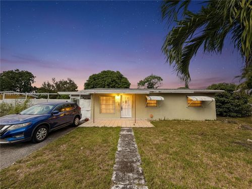 3201 Nw 83rd St, Miami, FL, 33147 | Card Image