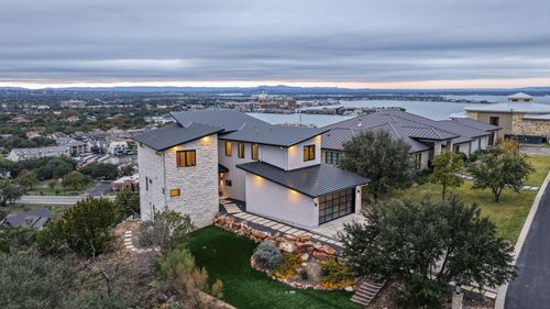 209 Dalton Cir, Horseshoe Bay, TX, 78657-6705 | Card Image