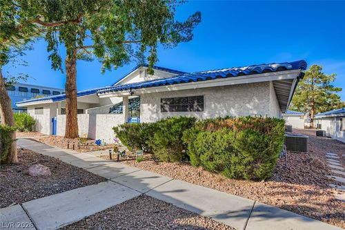 d-2132 Bavington Dr, Las Vegas, NV, 89108-3473 | Card Image