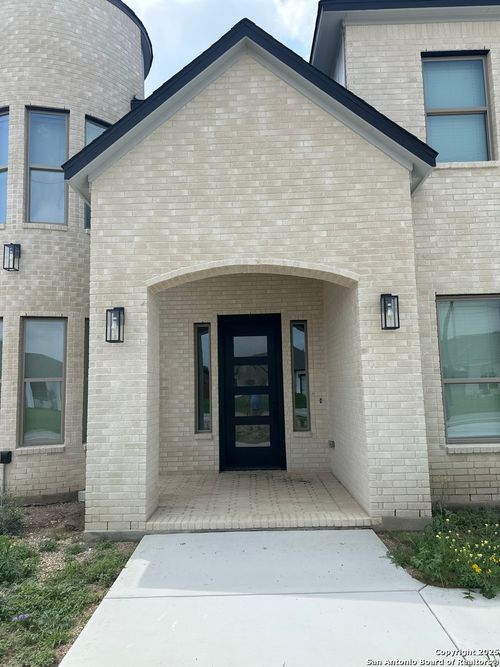 8420 Bluffside Blvd, Selma, TX, 78154-3360 | Card Image