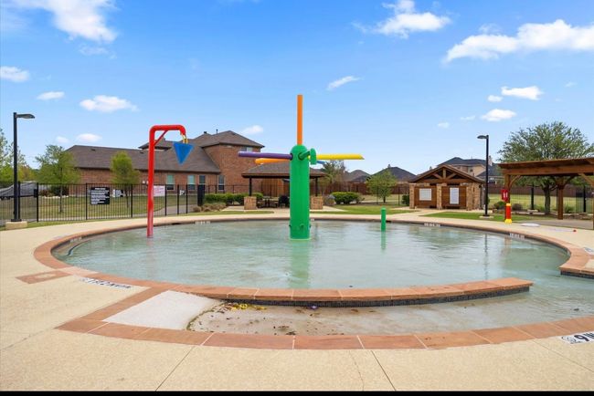 1402 White Water Ln, House other with 4 bedrooms, 2 bathrooms and null parking in Rockwall TX | Image 24