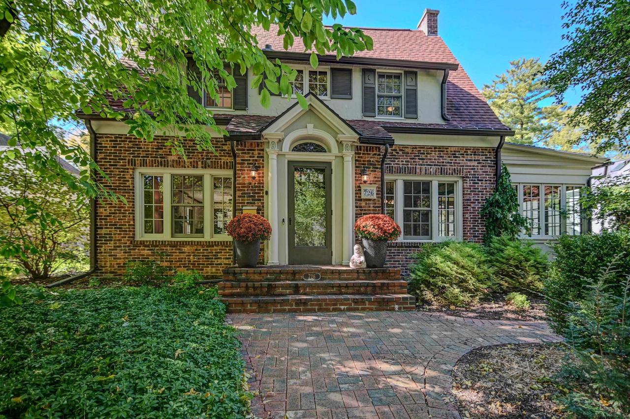Seneca Pl, Madison, WI 53711