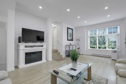 8-10433 158 St, Surrey, BC, V4N6S3 | Card Image