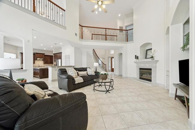 3505 Parkside Dr, House other with 4 bedrooms, 4 bathrooms and 3 parking in Pearland TX | Image 11