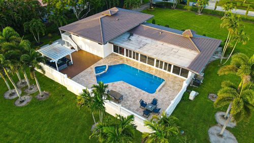 875 Nw 120th Ave, Plantation, FL, 33325-1418 | Card Image