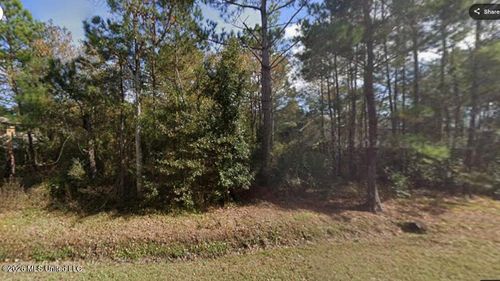 10106 Bancroft Street, Waveland, MS, 39576 | Card Image