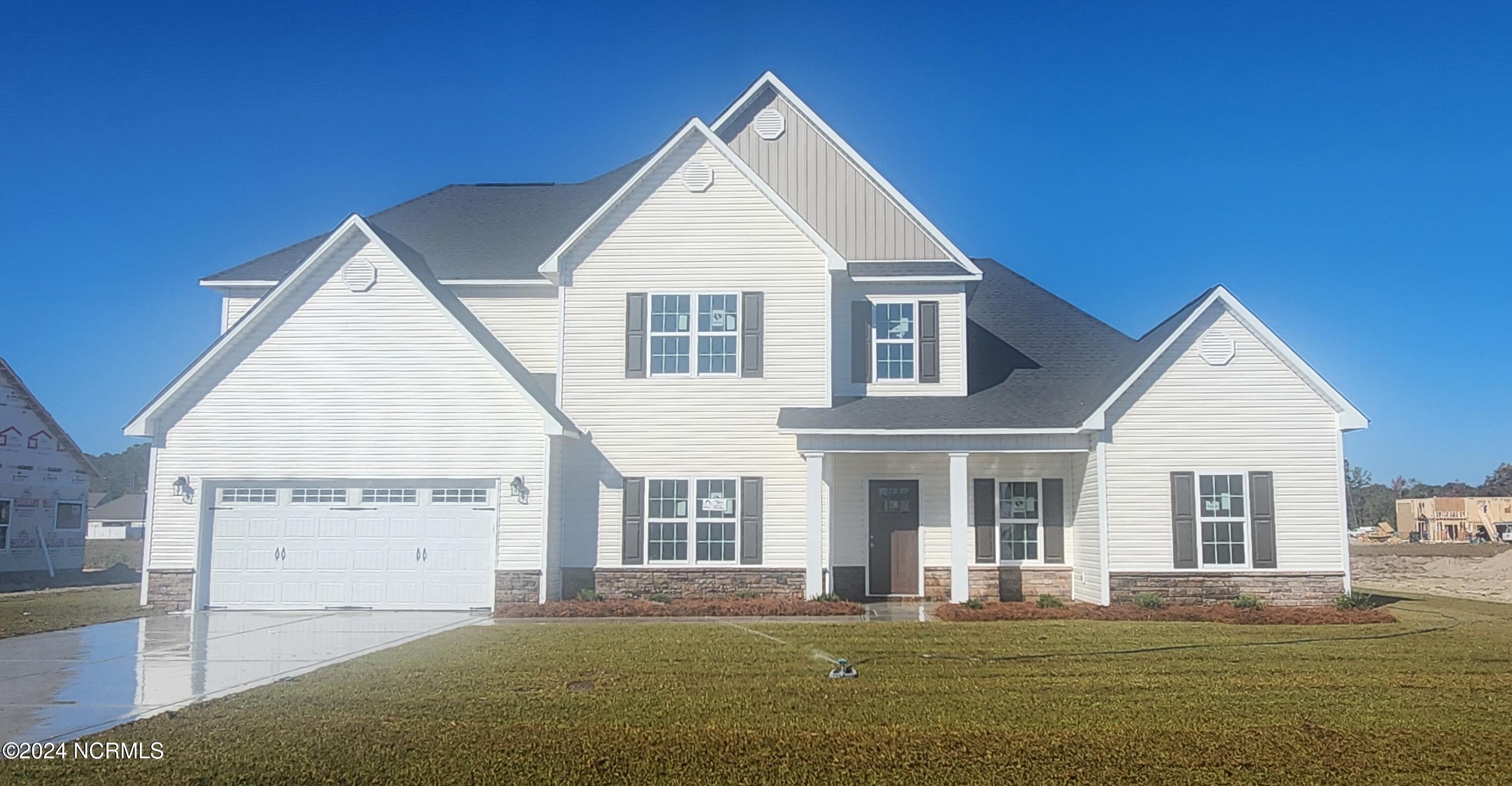 Sharpnose St, New Bern, NC 28562