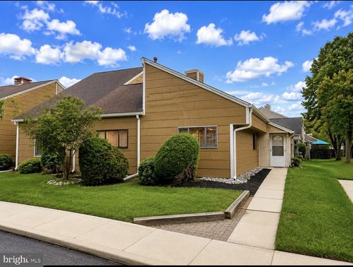 21 Chiswick Dr, LINDENWOLD, NJ, 08021-6702 | Card Image