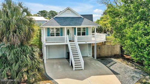 112 Palm Breeze Dr, Carolina Beach, NC, 28428-4216 | Card Image