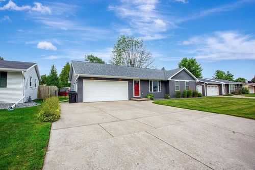 2552 Lance Street, Howard, WI, 54313 | Card Image