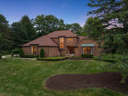 45685 Greenridge Dr, Northville, MI, 48167-1797 | Card Image