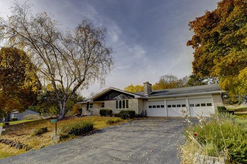 3345 Swinburne Dr, MCFARLAND, WI, 53558-9655 | Card Image