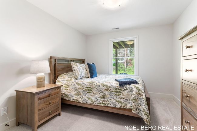 51-web-or-mls-18153-newgate-ln | Image 38