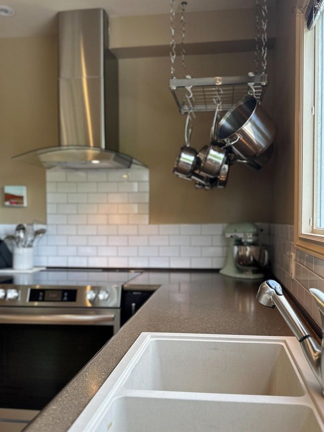 20 Queen St, House other with 4 bedrooms, 2 bathrooms and 4 parking in Bridgewater NS | Image 21