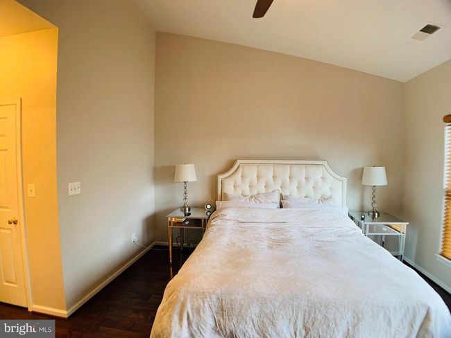 42627 Homefront Ter, Townhouse with 3 bedrooms, 4 bathrooms and null parking in SOUTH RIDING VA | Image 27