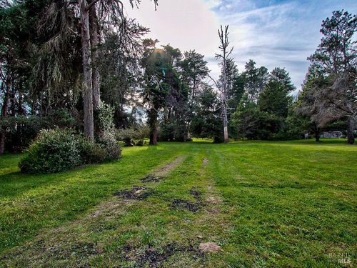19100 Summers Ln, Fort Bragg, CA, 95437-9236 | Card Image
