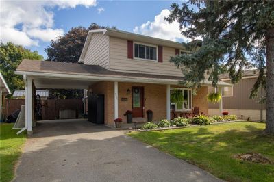 1333 Briarwood Dr, House other with 3 bedrooms, 3 bathrooms and 3 parking in Brockville ON | Image 1