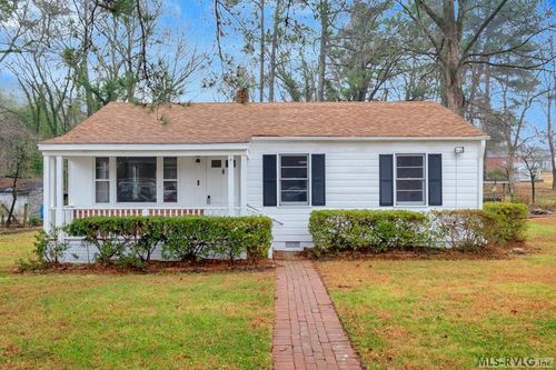 100 Miles St, Littleton, NC, 27850-9705 | Card Image