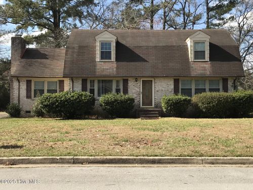 203 King Richard Ct, Jacksonville, NC, 28546-5509 | Card Image