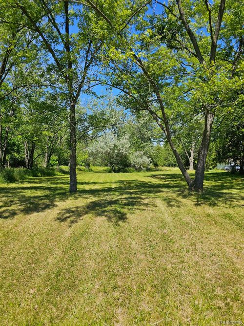 Graham Rd Graham Road, Flint Charter Township, MI, 48532 | Card Image