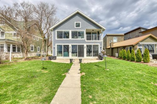 23907 Oakwood Lane, Dover, WI, 53139 | Card Image