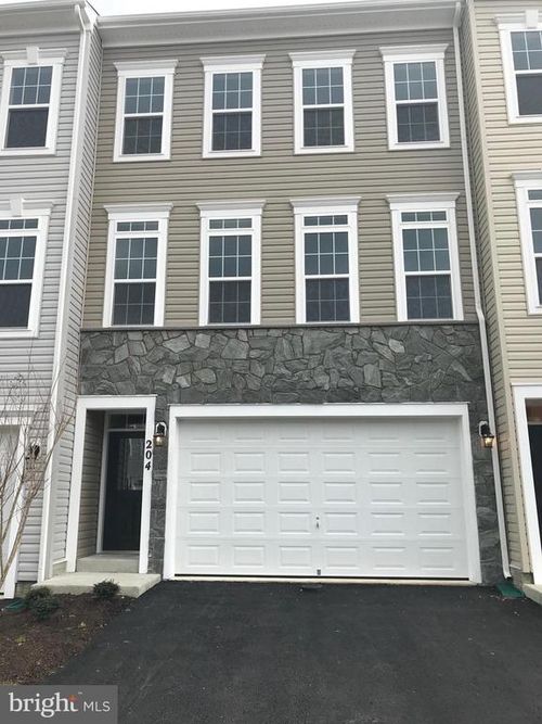204 Upper Brook Ter, PURCELLVILLE, VA, 20132-9701 | Card Image