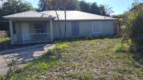 5060 Se Ebbtide Avenue, Stuart, FL, 34997 | Card Image