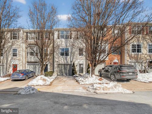 564 Sparkleberry Ter Ne, LEESBURG, VA, 20176-4056 | Card Image