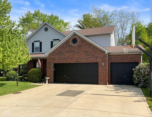 3310 Suffolk Ct, Greenwood, IN, 46143-8448 | Card Image