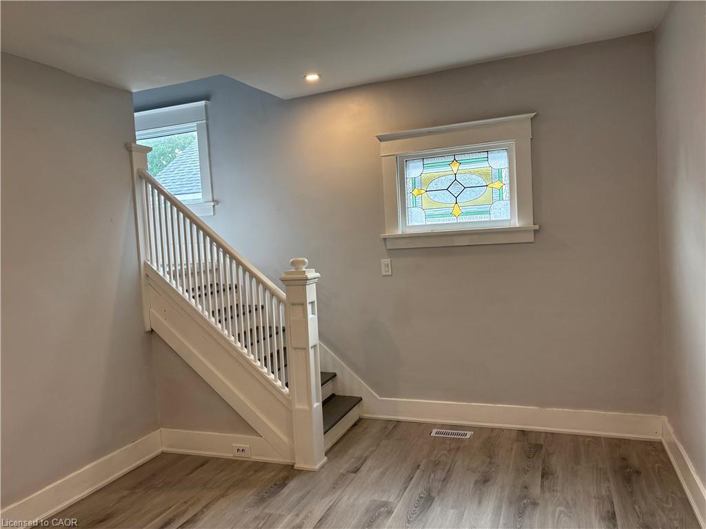 Residential Lease in Niagara Falls 2