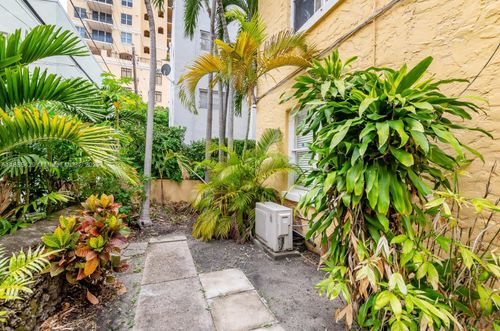 apt-5-126 Mendoza Ave, Coral Gables, FL, 33134-4078 | Card Image